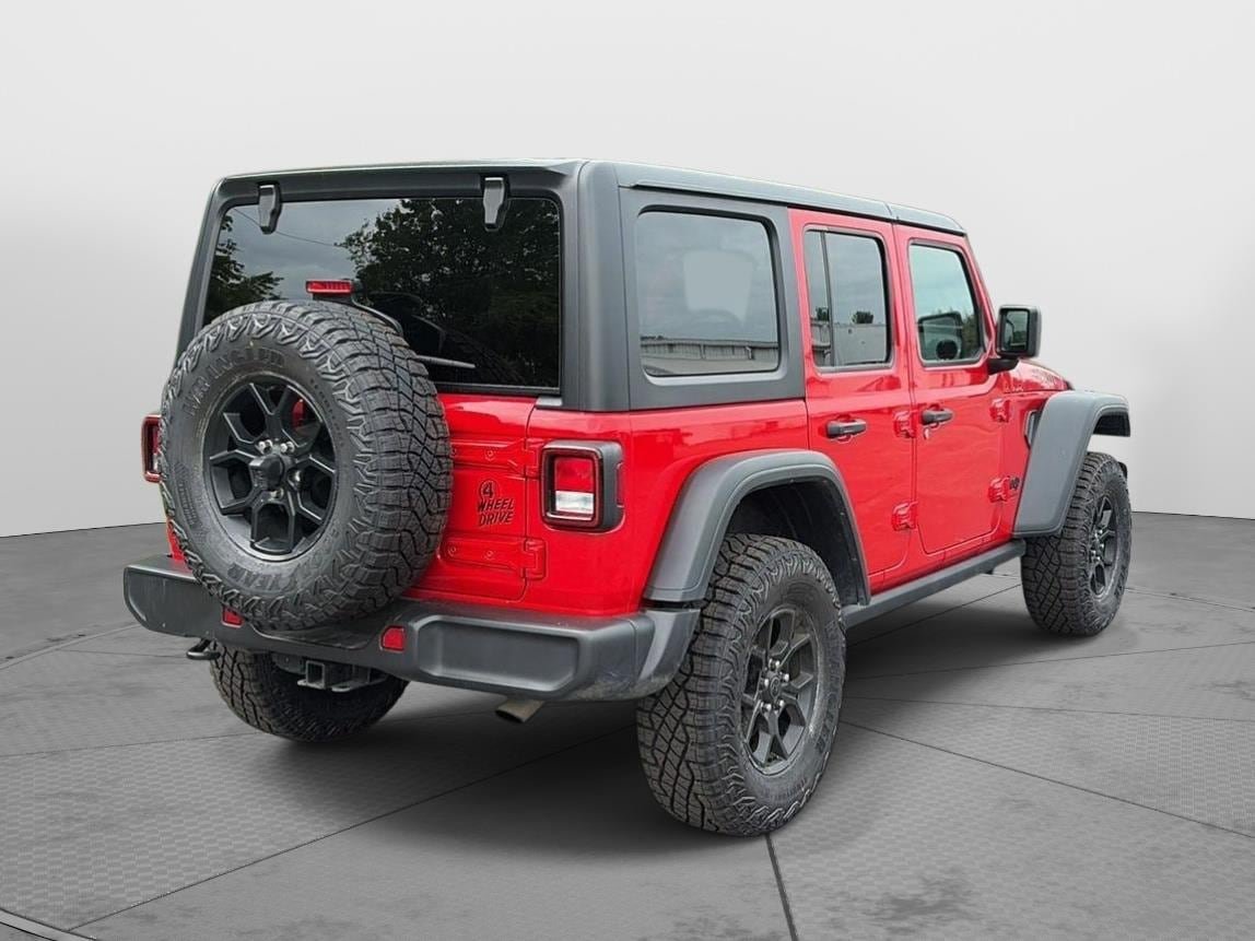 Used 2025 Jeep Wrangler Unlimited Sport AWD/4WD image 4