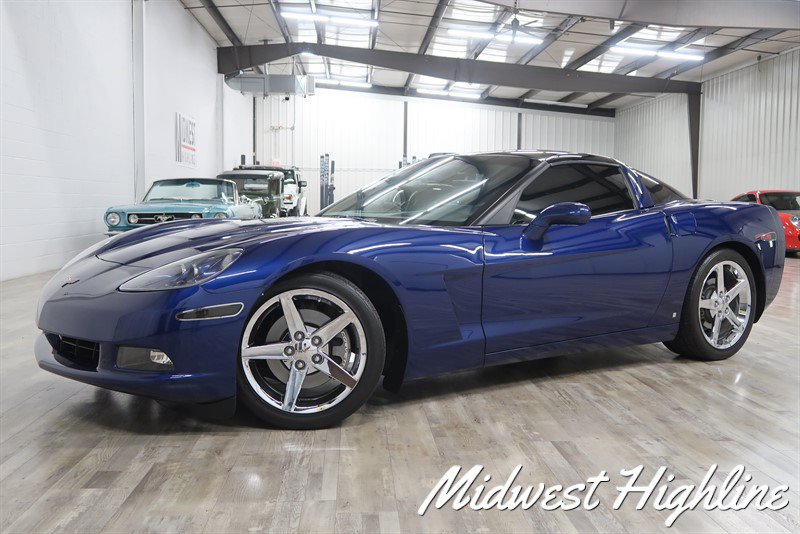 Used 2006 Chevrolet Corvette Coupe w/ Preferred Equipment Group RWD image 5