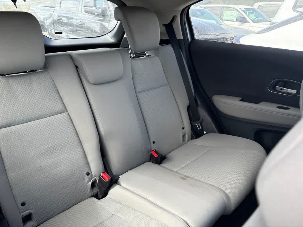 Used 2022 Honda HR-V EX image 6