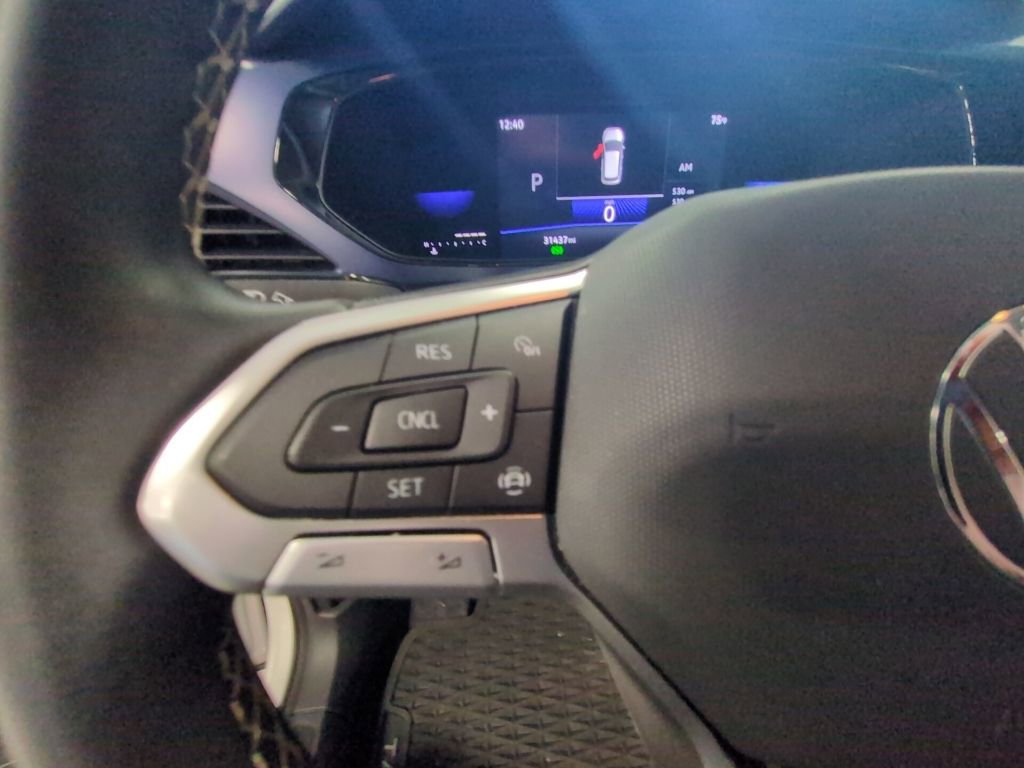 Used 2022 Volkswagen Taos SE image 14