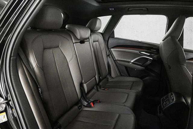 New 2025 Audi Q5 Premium Plus image 19