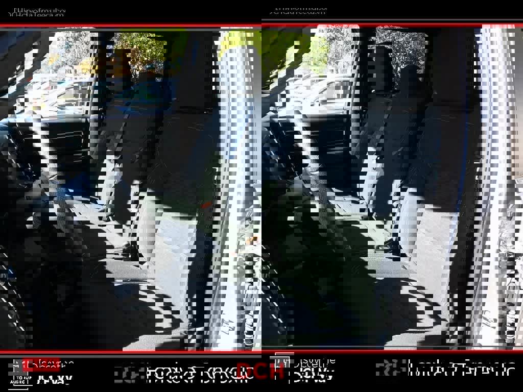 Used 2025 RAM 1500 Big Horn w/ Trailer Tow Group image 17