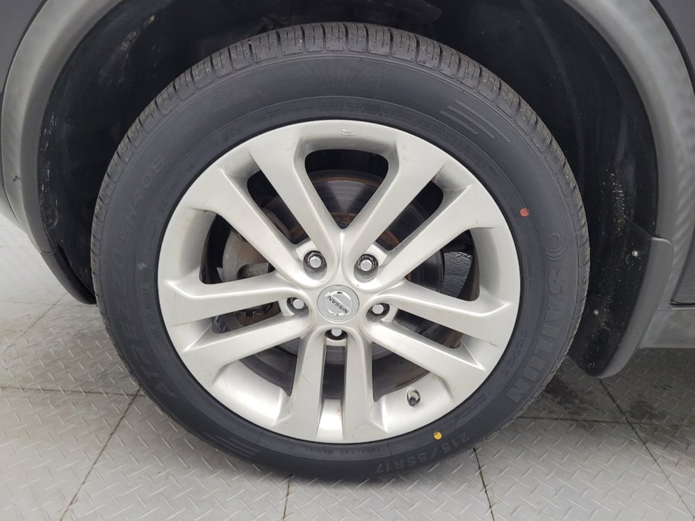Used 2014 Nissan Juke SV w/ Navigation Package AWD/4WD image 31
