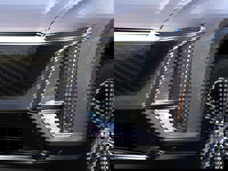 New 2026 Cadillac Lyriq Luxury image 10