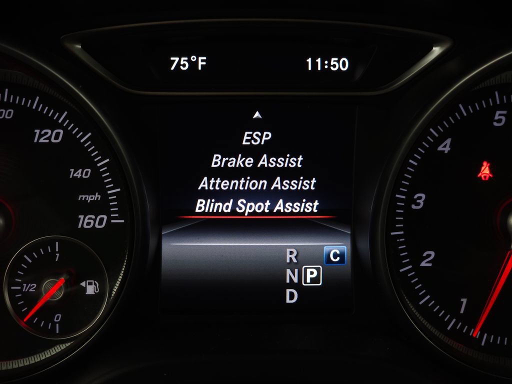 Used 2020 Mercedes-Benz GLA 250 4MATIC image 23