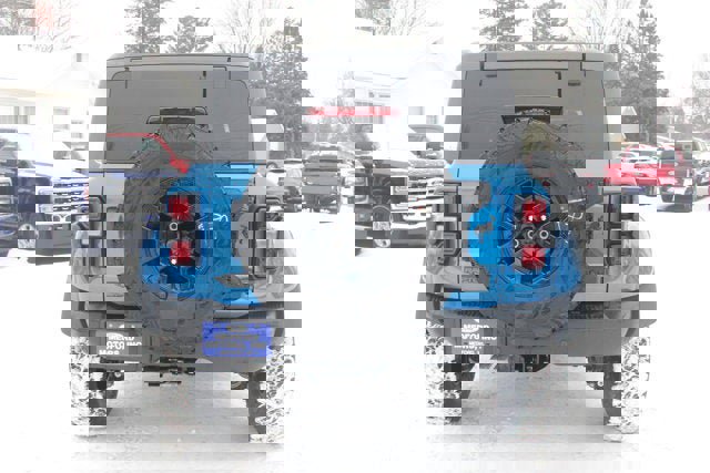 New 2025 Ford Bronco Raptor image 3