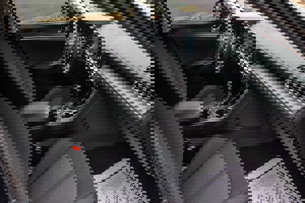 Used 2021 Kia K5 LXS image 22