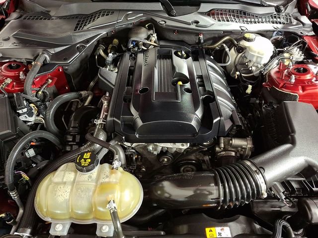 Used 2018 Ford Mustang Premium image 27