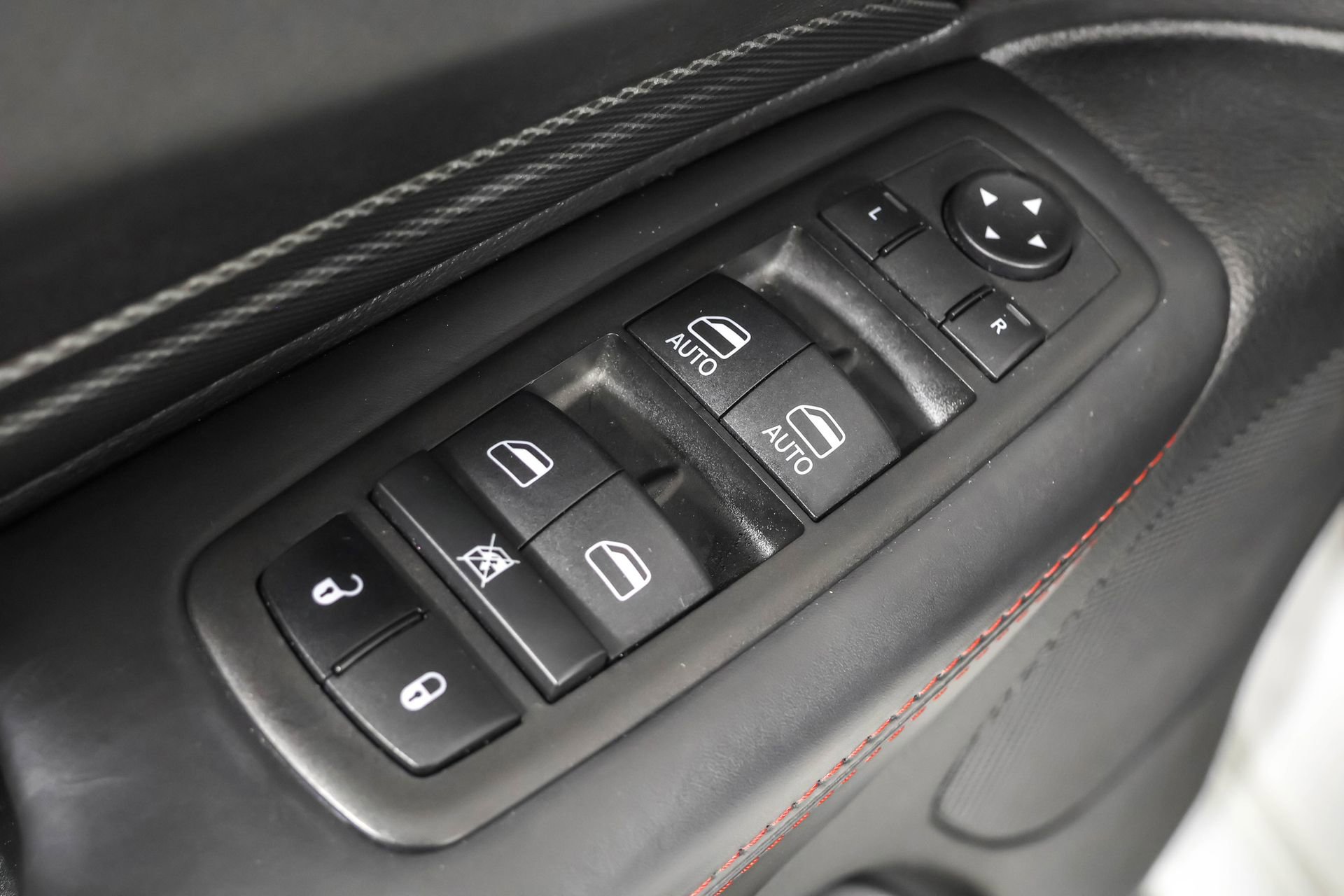 Used 2023 Dodge Durango GT image 40