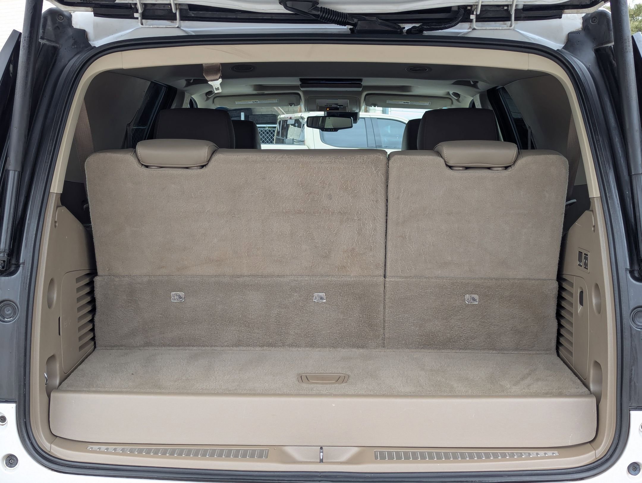 Used 2016 GMC Yukon SLT w/ Open Road Package image 25