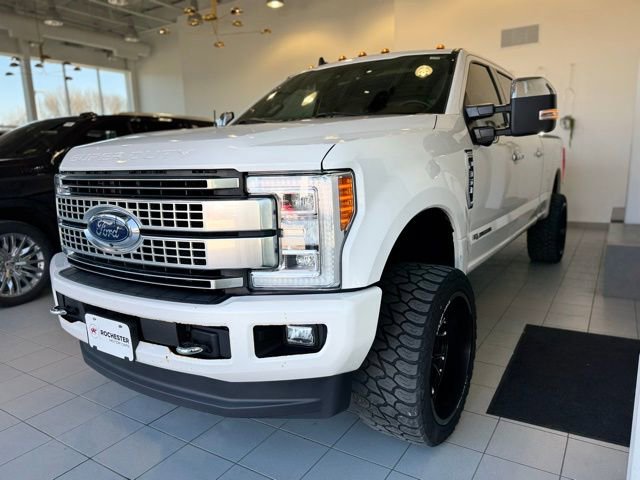 Used 2019 Ford F350 Platinum w/ Platinum Ultimate Package image 37