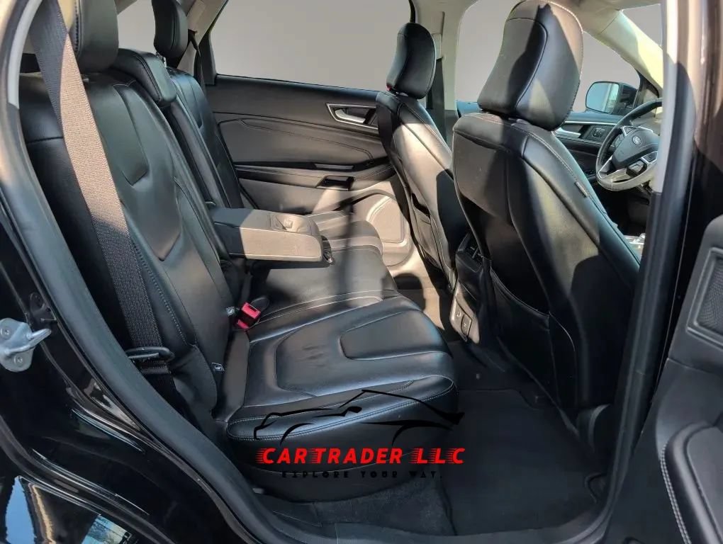 Used 2022 Ford Edge Titanium AWD/4WD image 27