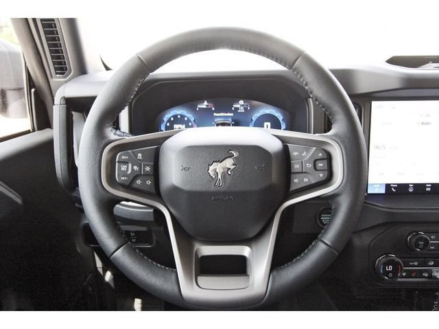 New 2026 Ford Bronco Badlands AWD/4WD image 11