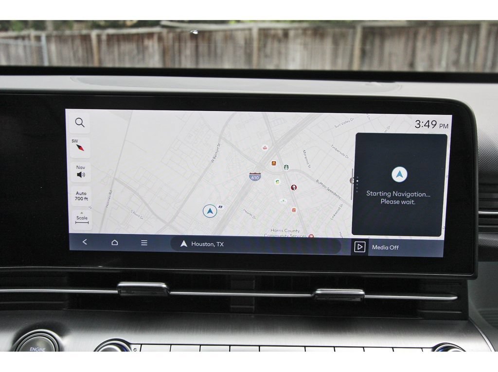 Certified 2025 Hyundai Kona Limited AWD/4WD image 27