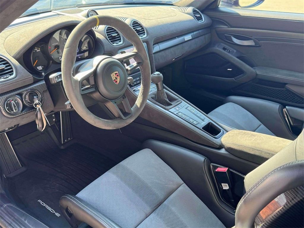 Certified 2024 Porsche 718 Cayman GT4 RS image 4