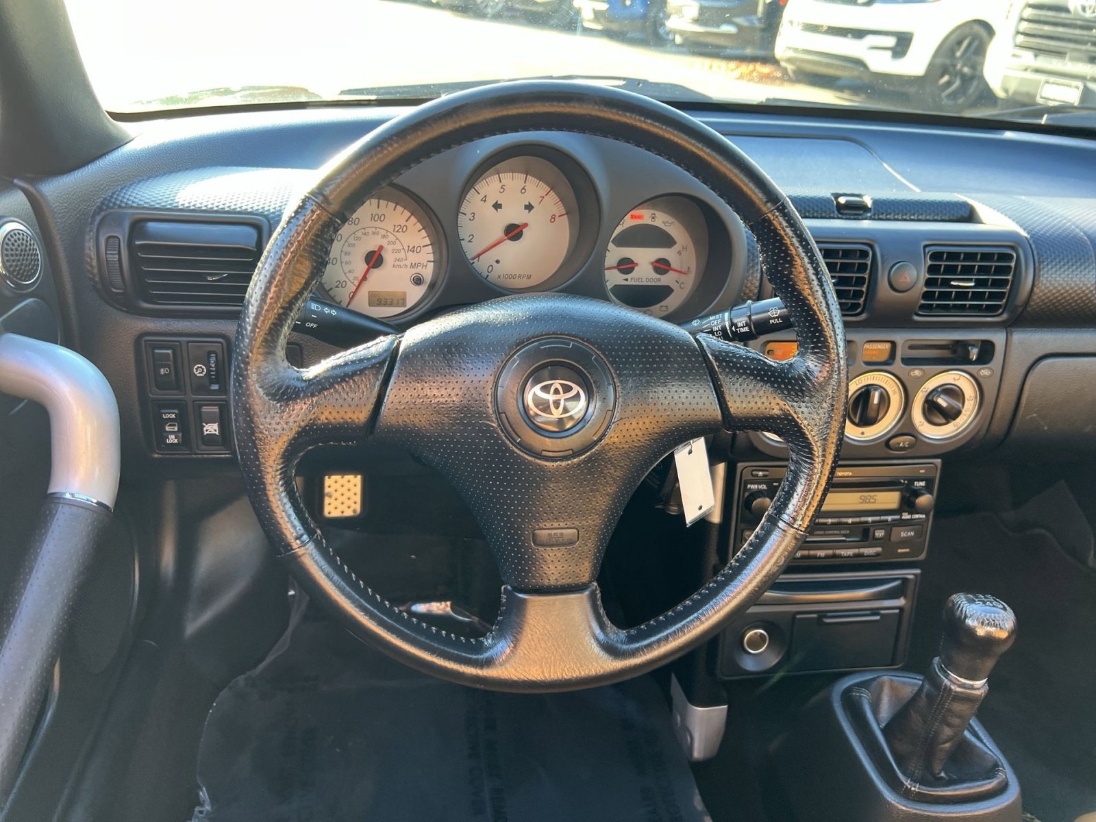 Used 2003 Toyota MR2 Base image 15