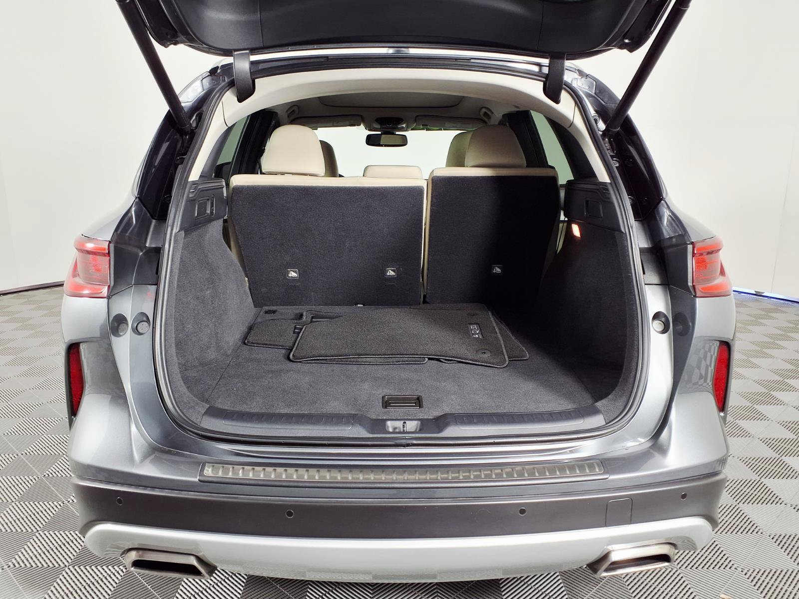 Used 2022 INFINITI QX50 Luxe AWD/4WD image 8