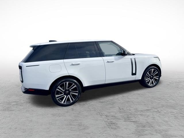 Certified 2023 Land Rover Range Rover SE image 7