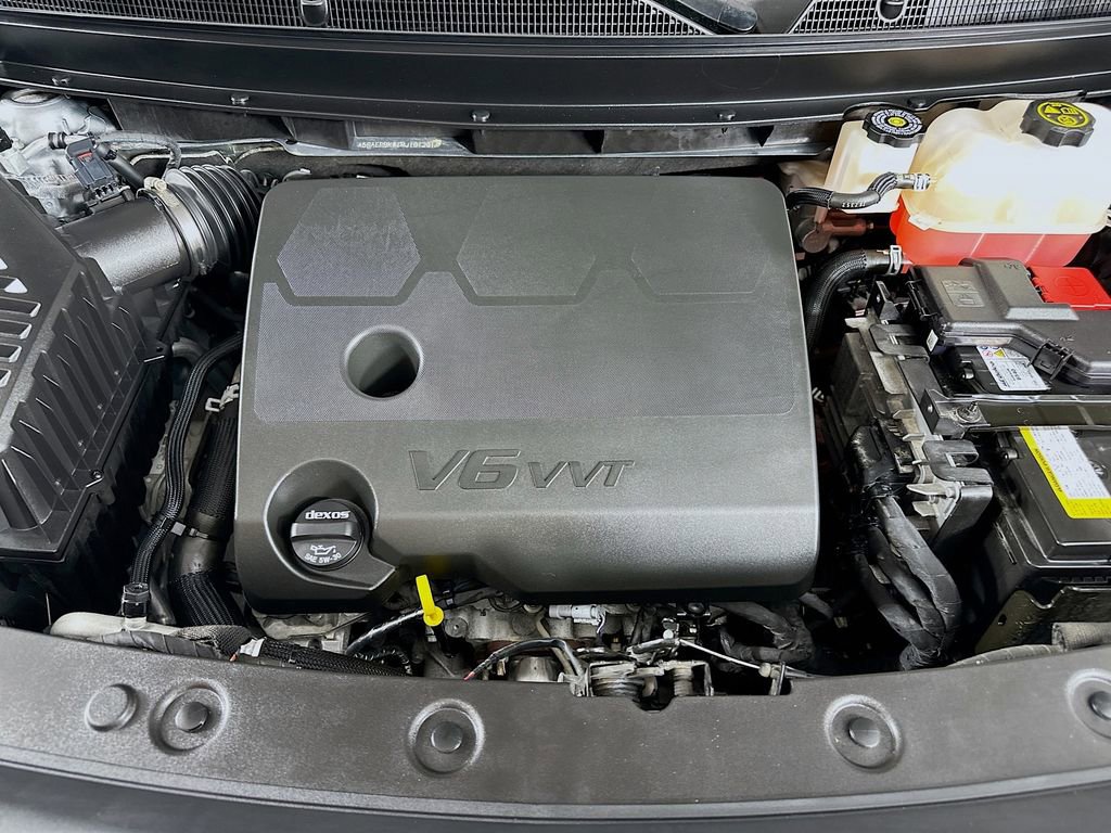 Used 2024 Buick Enclave Essence w/ Sport Touring Edition image 39