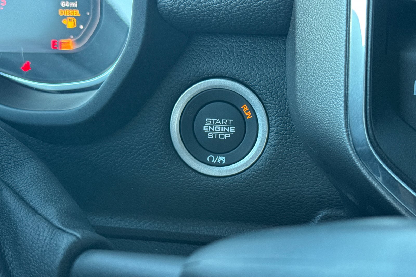 New 2027 RAM 3500 Laramie AWD/4WD image 21