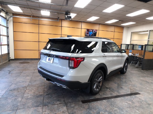 New 2027 Ford Explorer Active w/ Active Comfort Package AWD/4WD image 7