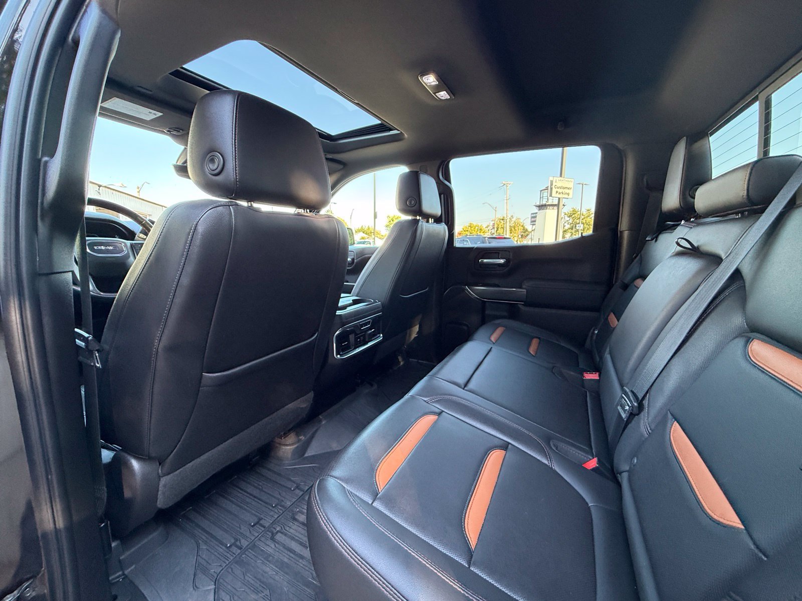 Used 2019 GMC Sierra 1500 AT4 w/ AT4 Premium Package AWD/4WD image 24
