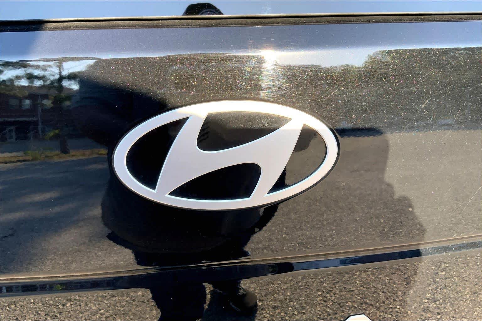 Used 2026 Hyundai Santa Fe SEL AWD/4WD image 29
