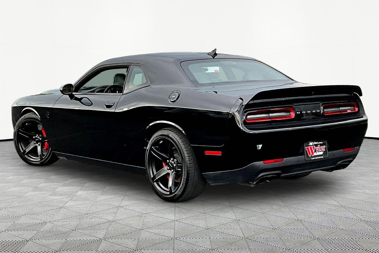 Used 2020 Dodge Challenger SRT Hellcat Redeye image 4