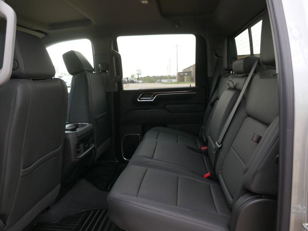 New 2026 Chevrolet Silverado 3500 LT w/ Trail Boss Package AWD/4WD image 16