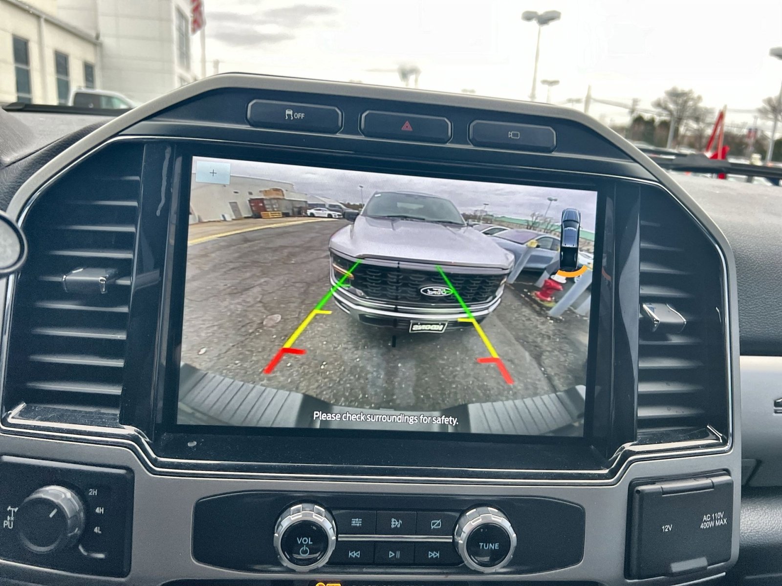 Used 2022 Ford F250 Lariat w/ Lariat Ultimate Package image 19