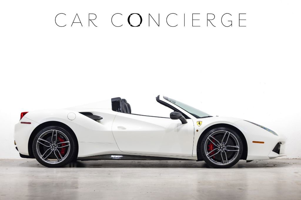 Used 2016 Ferrari 488 Spider RWD image 4