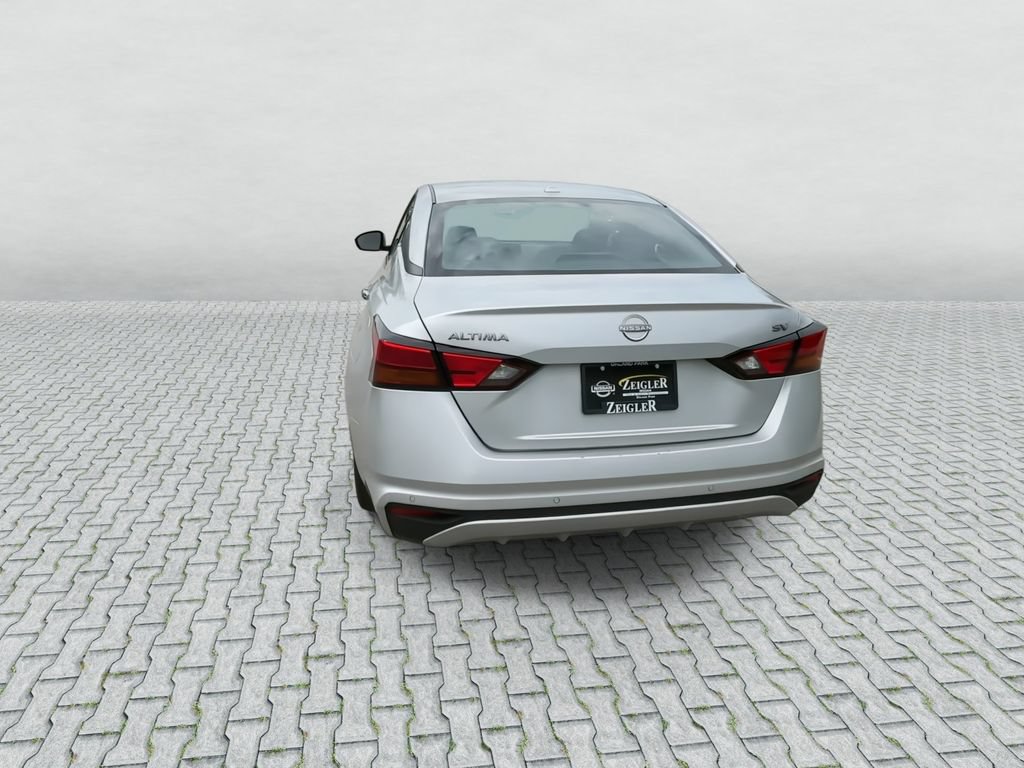 Certified 2023 Nissan Altima 2.5 SV FWD image 6