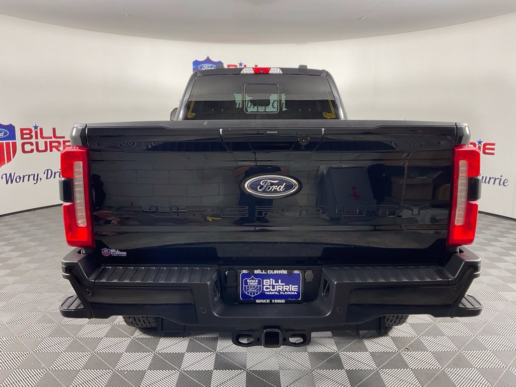 Certified 2023 Ford F350 Lariat w/ Lariat Ultimate Package AWD/4WD image 4