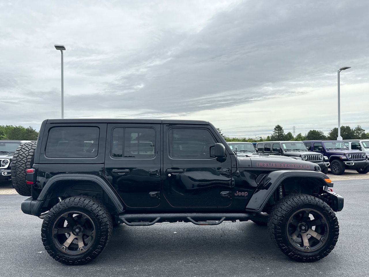 Used 2019 Jeep Wrangler Unlimited Rubicon AWD/4WD image 2