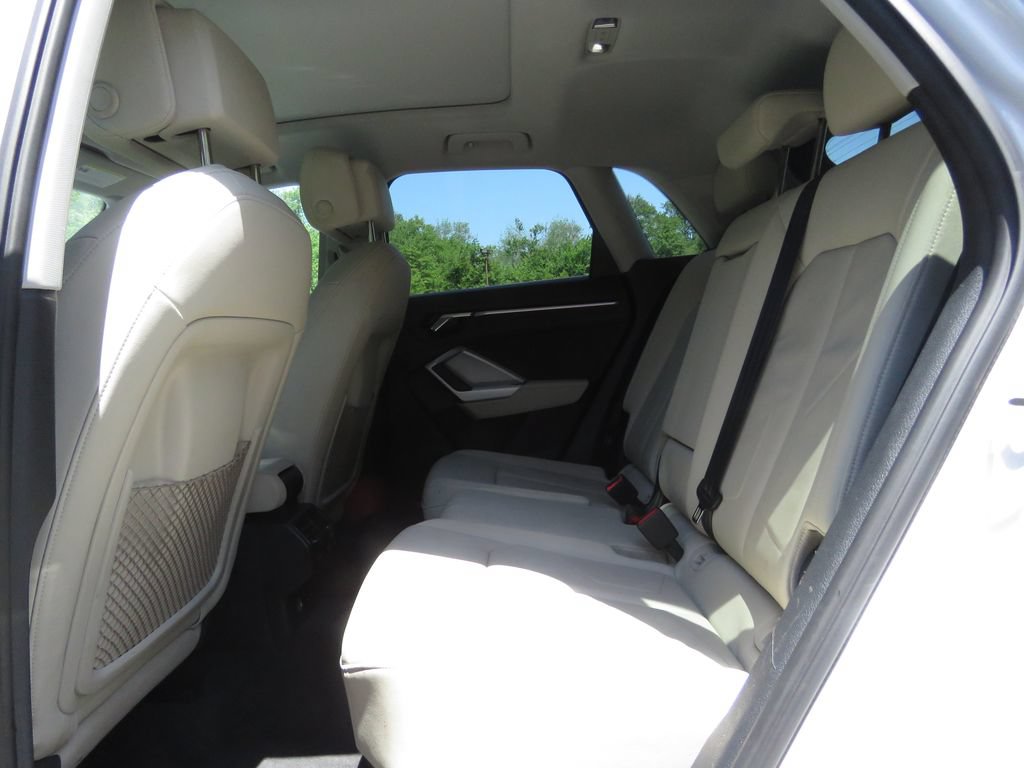 Used 2023 Audi Q3 2.0T Premium Plus w/ Premium Plus Package AWD/4WD image 20