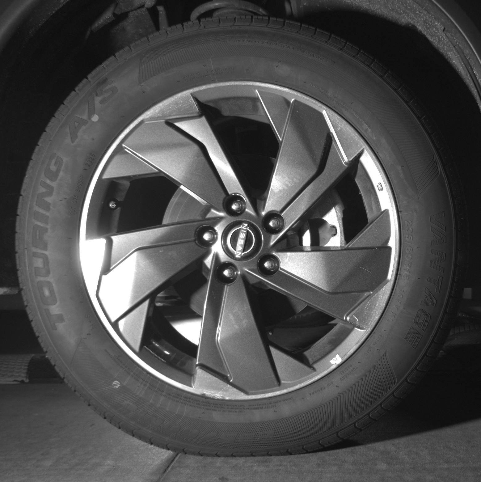Used 2025 Nissan Rogue SV FWD image 13