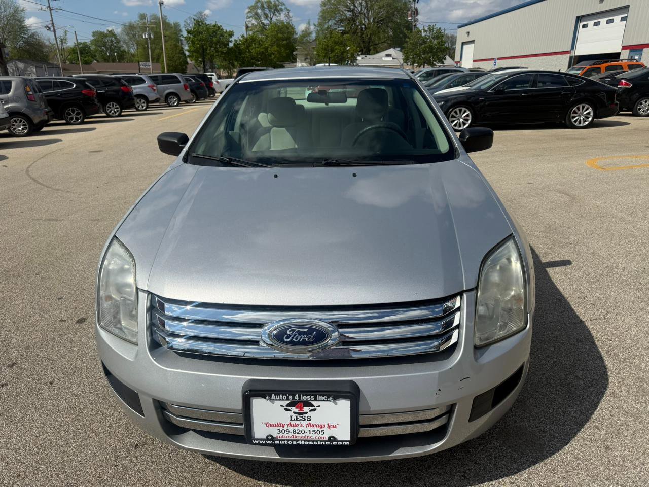 Used 2009 Ford Fusion S FWD image 4