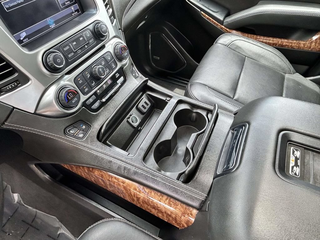Used 2019 Chevrolet Tahoe Premier AWD/4WD image 17