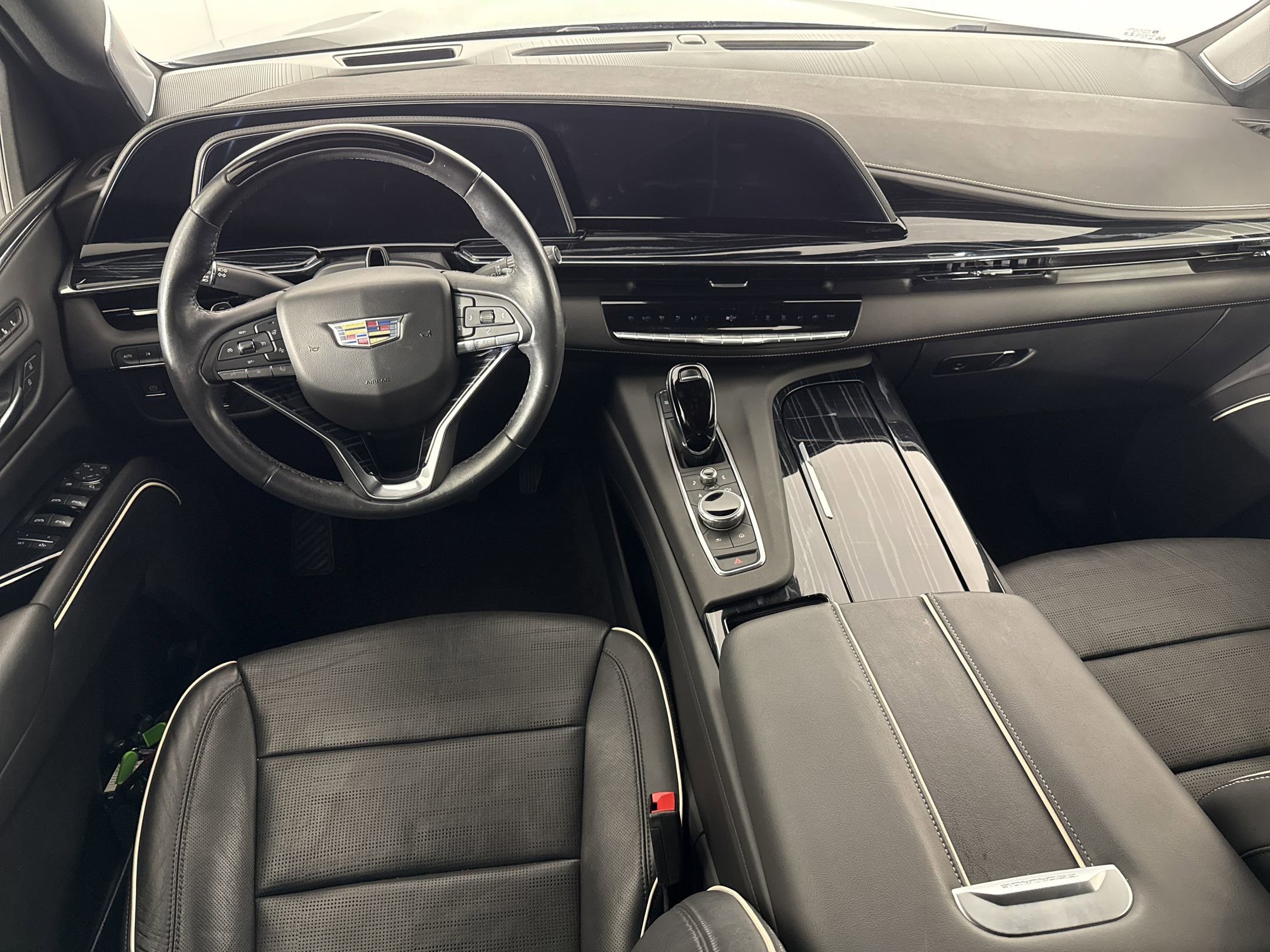 Used 2022 Cadillac Escalade Sport w/ Touring Package image 21