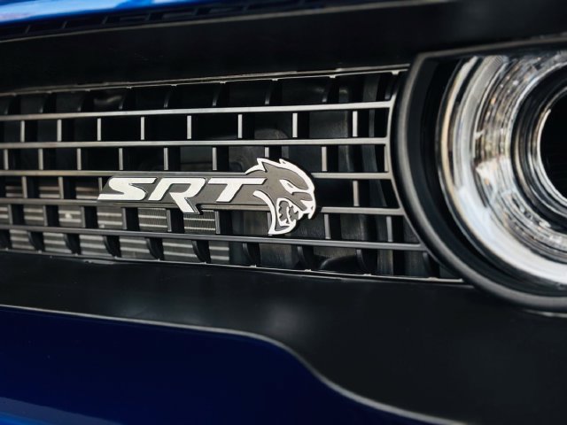 Used 2022 Dodge Challenger SRT Hellcat RWD image 20