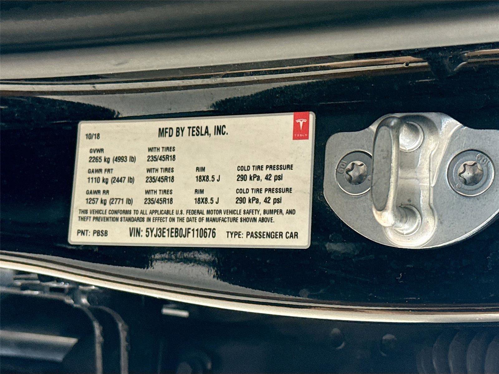 Used 2018 Tesla Model 3 Performance image 18