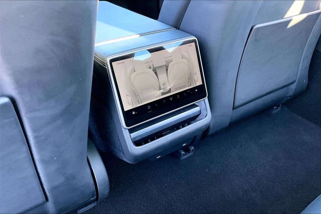 Used 2024 Tesla Model 3 Standard Range RWD image 10