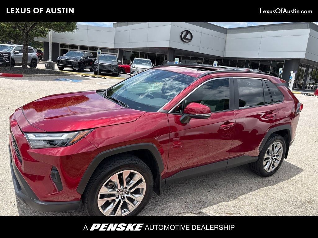 Used 2023 Toyota RAV4 XLE Premium FWD image 1