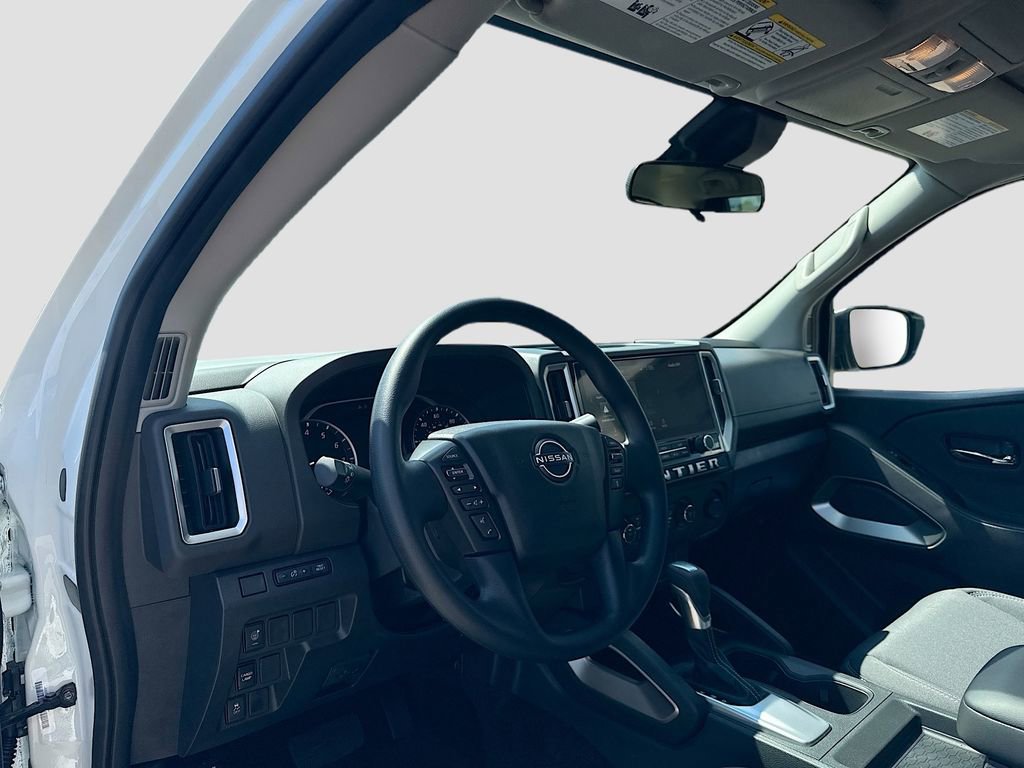 New 2026 Nissan Frontier SV image 9