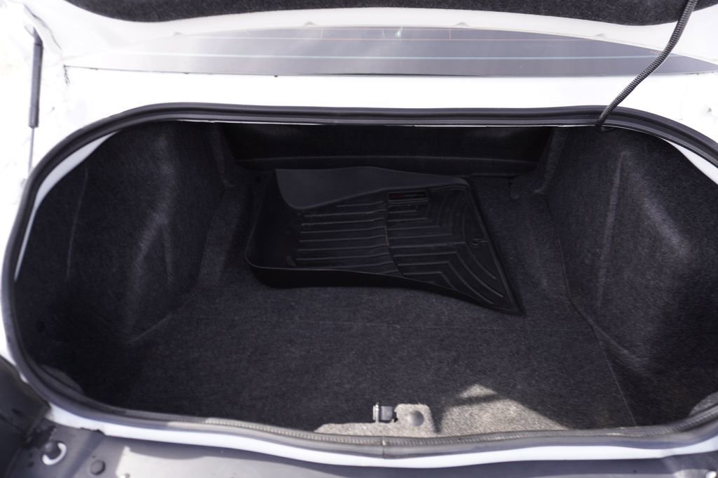 Used 2021 Dodge Challenger R/T w/ Blacktop Package image 24