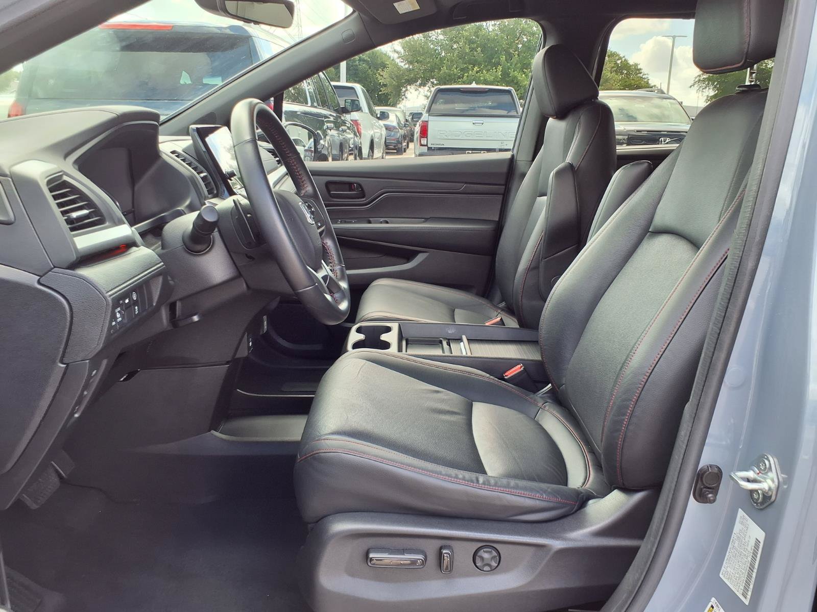 Certified 2024 Honda Odyssey Sport image 18
