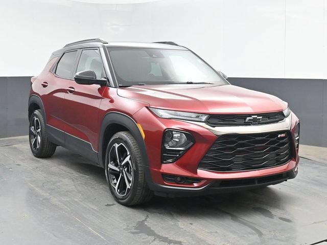 Used 2022 Chevrolet TrailBlazer RS FWD image 2