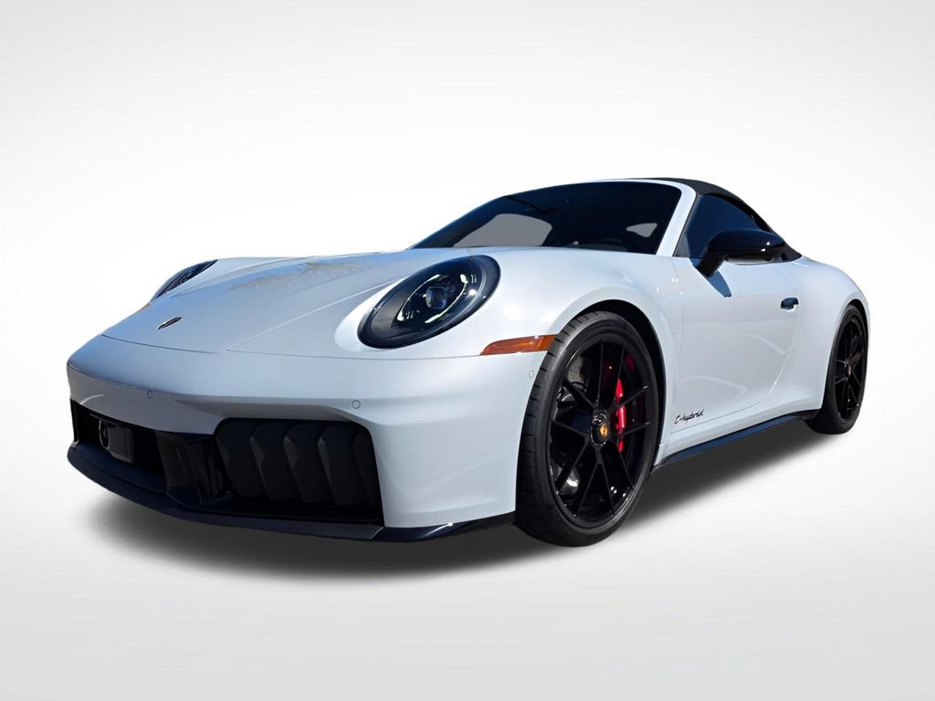 Used 2026 Porsche 911 Carrera GTS RWD image 12