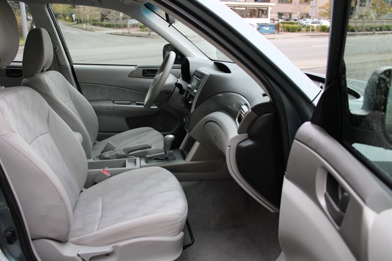 Used 2010 Subaru Forester 2.5X AWD/4WD image 13