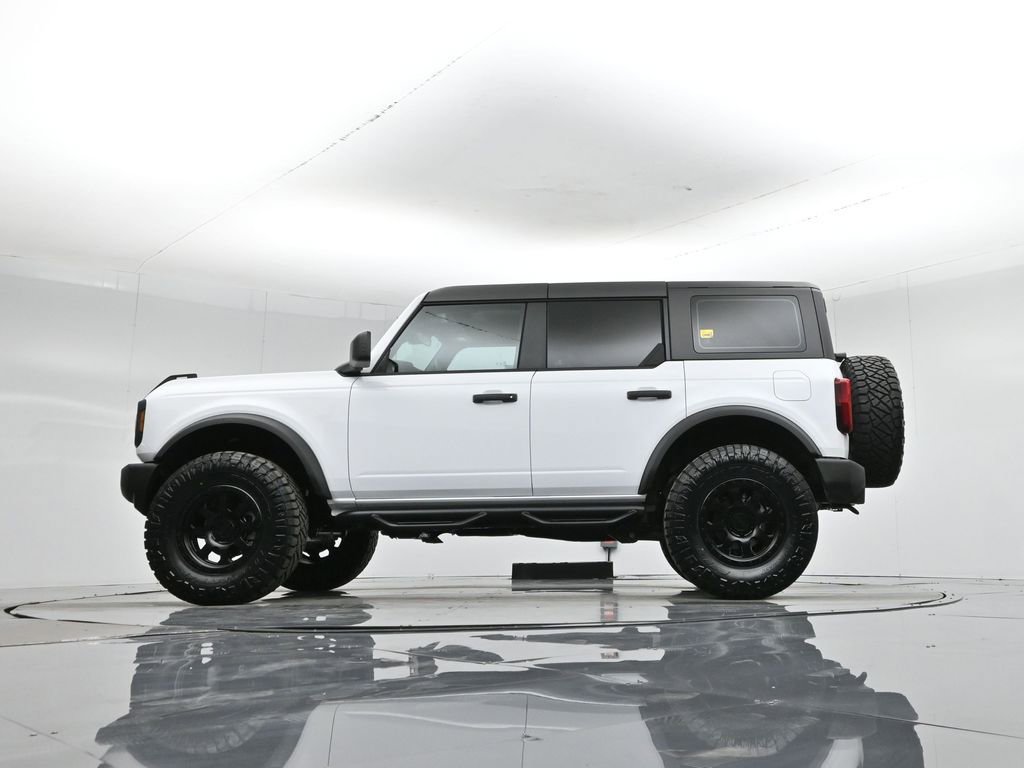 New 2025 Ford Bronco Base image 51